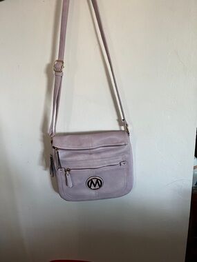 Crossbody Bag in Light Lavender